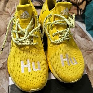Pharrell solar hu